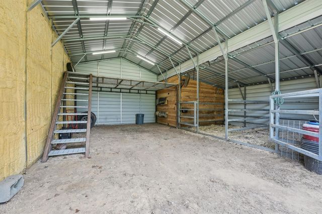 1140 County Road 2274, Cleveland, TX 77327