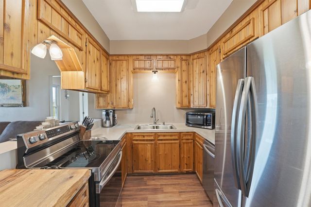 1140 County Road 2274, Cleveland, TX 77327