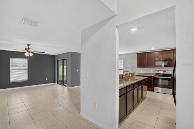 1115 WYNNMERE WALK AVENUE, Ruskin, FL 33570