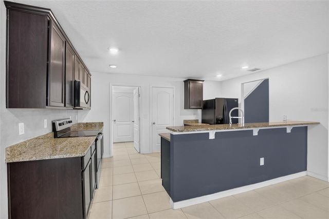 1115 WYNNMERE WALK AVENUE, Ruskin, FL 33570