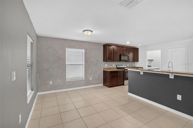 1115 WYNNMERE WALK AVENUE, Ruskin, FL 33570