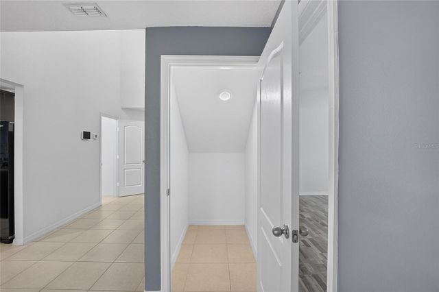 1115 WYNNMERE WALK AVENUE, Ruskin, FL 33570