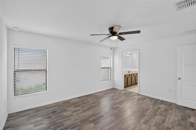 1115 WYNNMERE WALK AVENUE, Ruskin, FL 33570