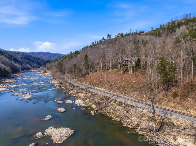 3735 French Broad Parkway, Marshall, NC 28753