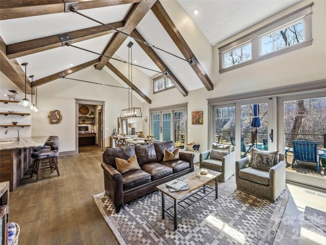 3735 French Broad Parkway, Marshall, NC 28753
