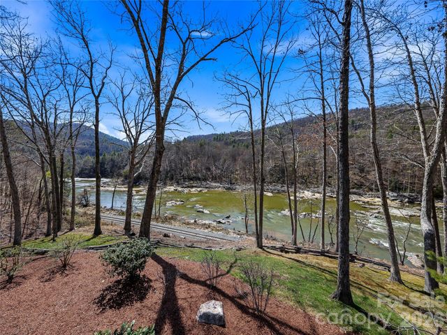 3735 French Broad Parkway, Marshall, NC 28753