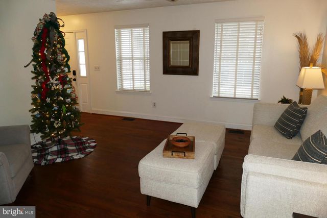 7816 MALLOW CT, Pasadena, MD 21122