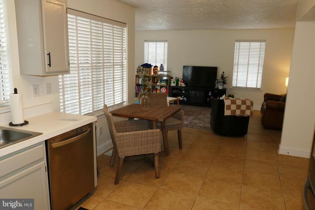 7816 MALLOW CT, Pasadena, MD 21122