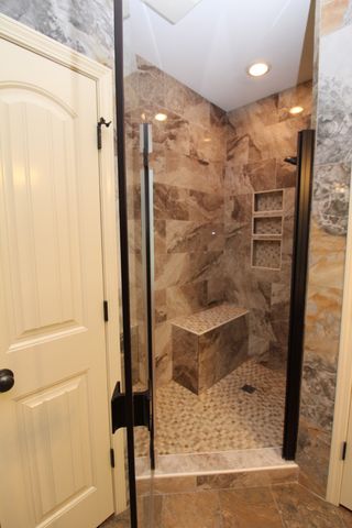 337 Crooked Creek Ln, Hendersonville, TN 37075