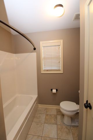 337 Crooked Creek Ln, Hendersonville, TN 37075