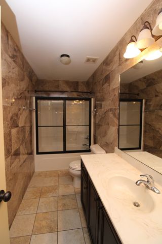 337 Crooked Creek Ln, Hendersonville, TN 37075