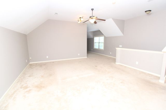337 Crooked Creek Ln, Hendersonville, TN 37075