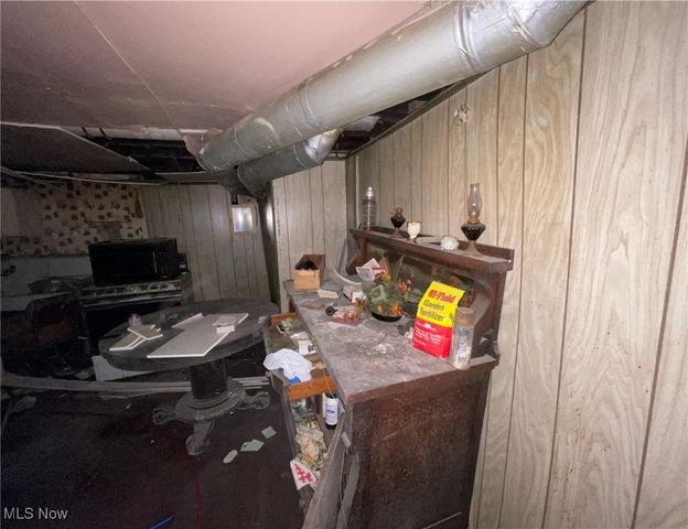 12313 Rexford Avenue, Cleveland, OH 44105