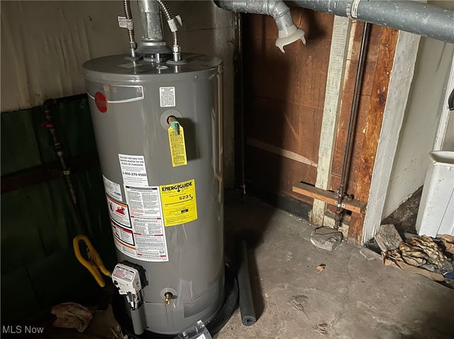 12313 Rexford Avenue, Cleveland, OH 44105