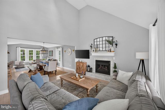1216 WESTERN CHAPEL RD, New Windsor, MD 21776
