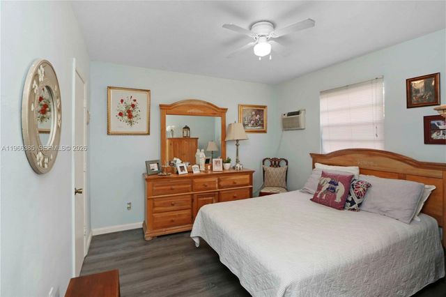 1221 SW 74th Court, Miami, FL 33144