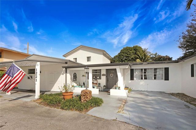 1221 SW 74th Court, Miami, FL 33144