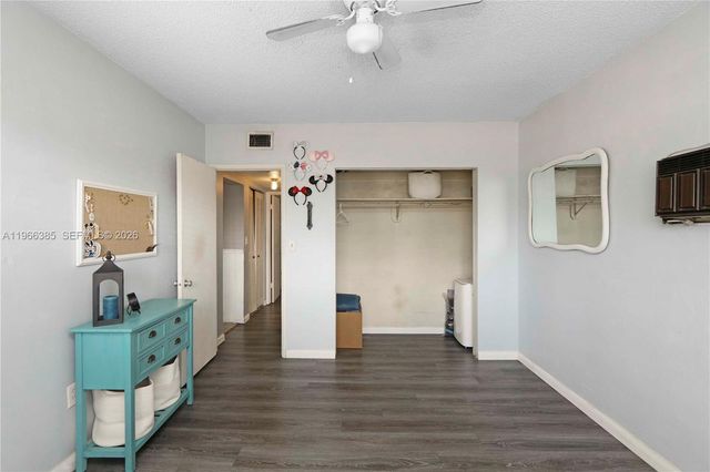 1221 SW 74th Court, Miami, FL 33144