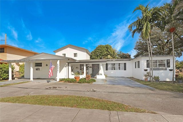 1221 SW 74th Court, Miami, FL 33144