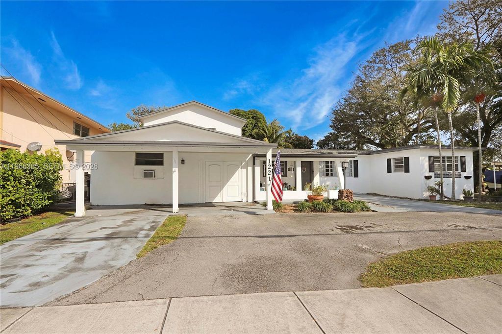 1221 SW 74th Court, Miami, FL 33144