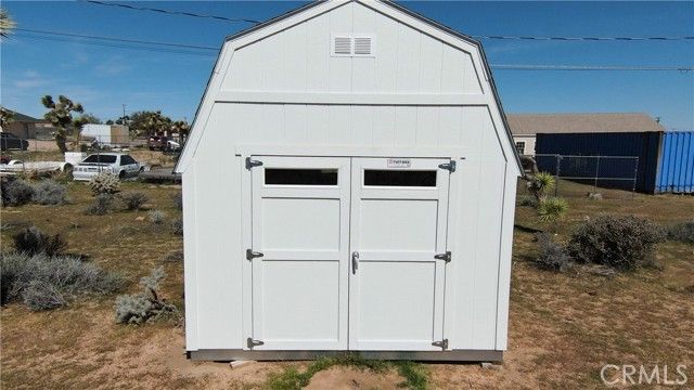 58394 Canterbury, Yucca Valley, CA 92284