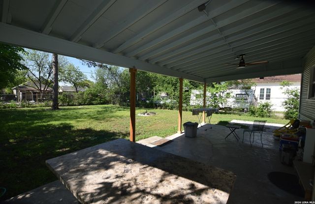1630 W Craig, San Antonio, TX 78201