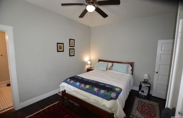 1630 W Craig, San Antonio, TX 78201
