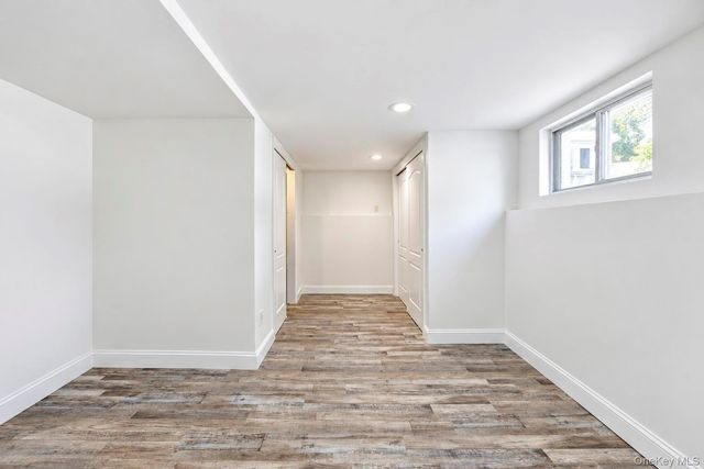 3 Avelaine Court, Babylon, NY 11702