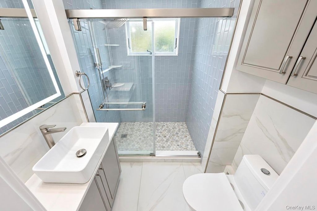 3 Avelaine Court, Babylon, NY 11702 — photo 4