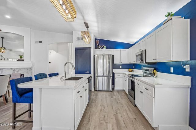 12050 S 44TH Street, Phoenix, AZ 85044