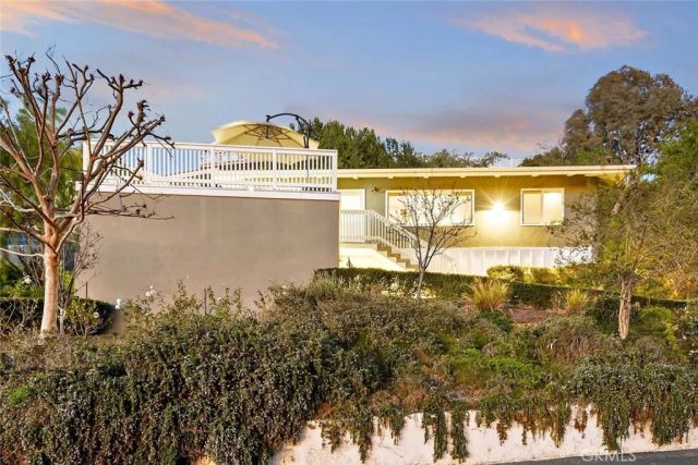22271 3rd Avenue, Laguna Beach, CA 92651