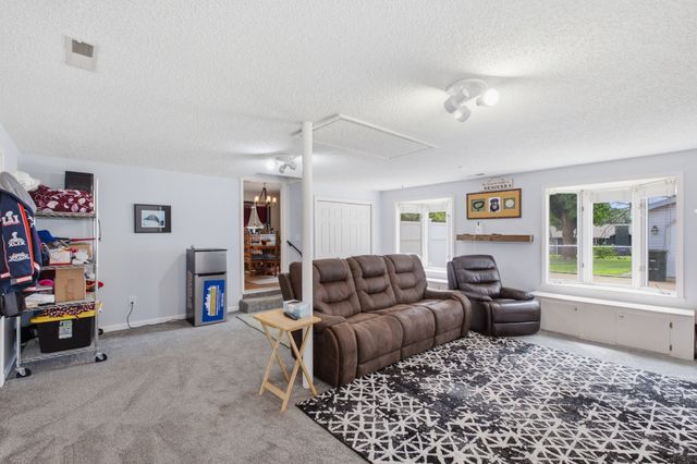 4812 Sierra Dr, Old Hickory, TN 37138
