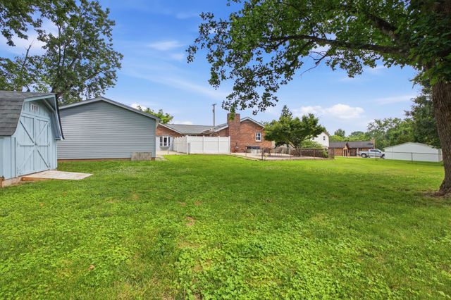 4812 Sierra Dr, Old Hickory, TN 37138