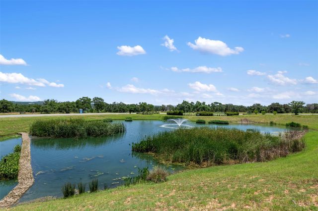 155 SW Crosswater LN, Dripping Springs, TX 78620