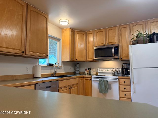 37350 Chinook Street, Soldotna, AK 99669