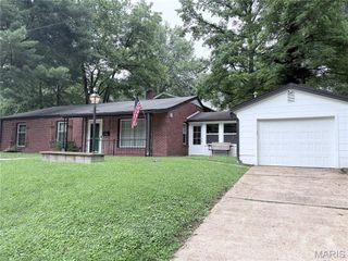 716 Nancy Place, Ferguson, MO 63135
