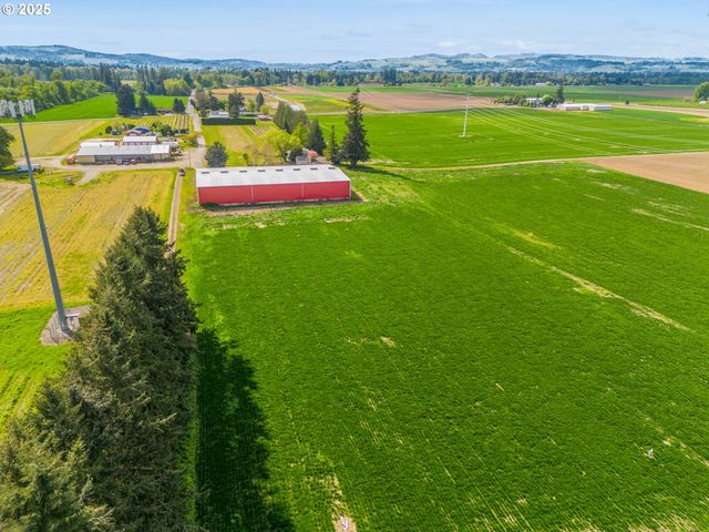 Windsor Island Rd N, Keizer, OR 97303