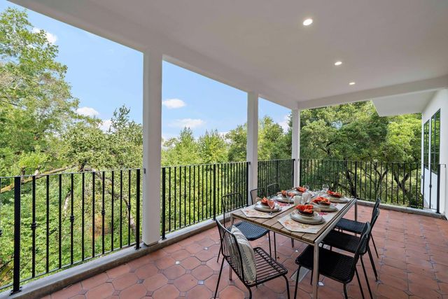 15269 Bohlman Road, Saratoga, CA 95070