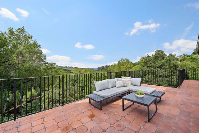 15269 Bohlman Road, Saratoga, CA 95070