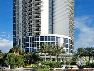 18001 Collins Ave 1702, Sunny Isles Beach, FL 33160