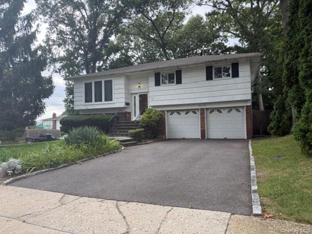 22 cedar Street, Syosset, NY 11791 — exterior