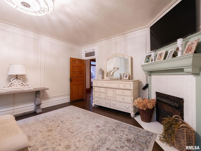 725 PARK Avenue, Pekin, IL 61554