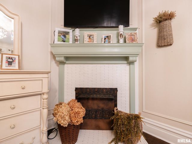 725 PARK Avenue, Pekin, IL 61554