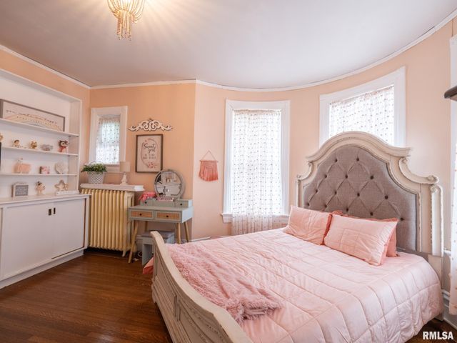 725 PARK Avenue, Pekin, IL 61554