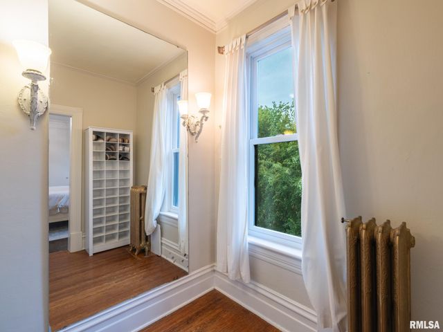 725 PARK Avenue, Pekin, IL 61554