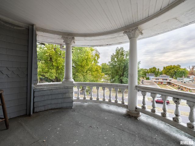 725 PARK Avenue, Pekin, IL 61554