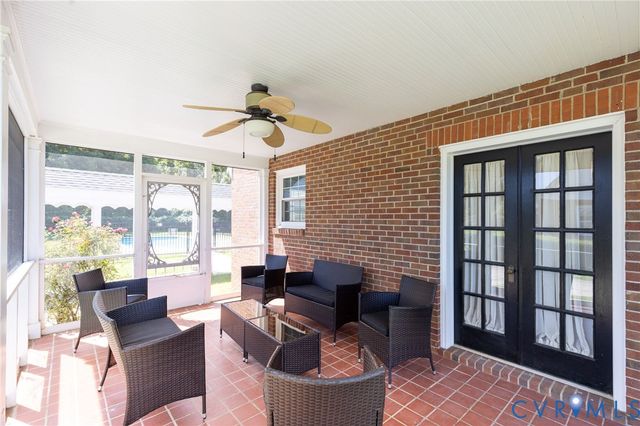 218 Claremont St, Petersburg, VA 23805