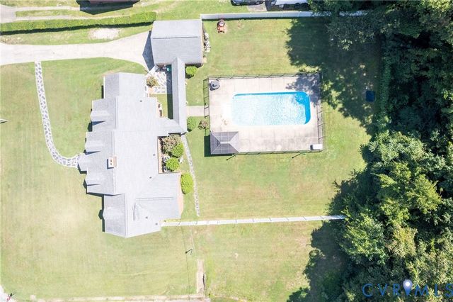 218 Claremont St, Petersburg, VA 23805