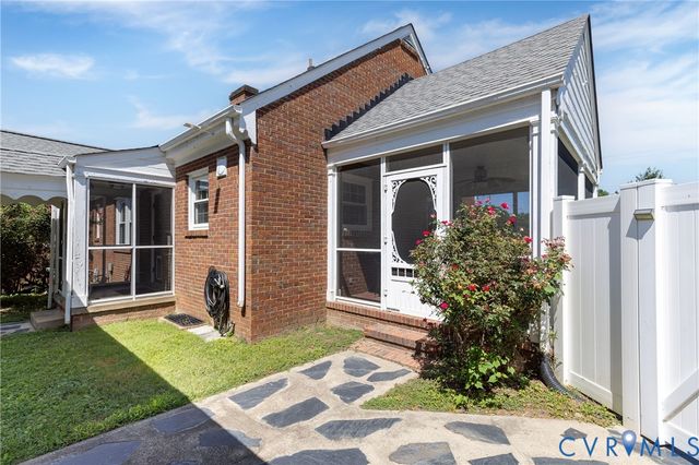 218 Claremont St, Petersburg, VA 23805