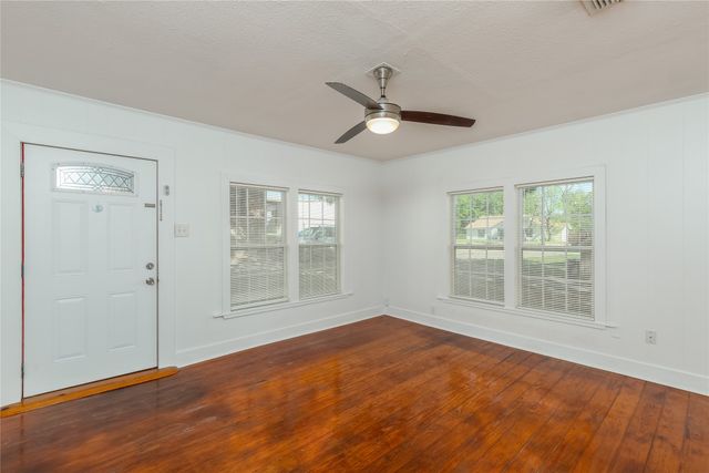 408 Bryan Street, Weatherford, TX 76086